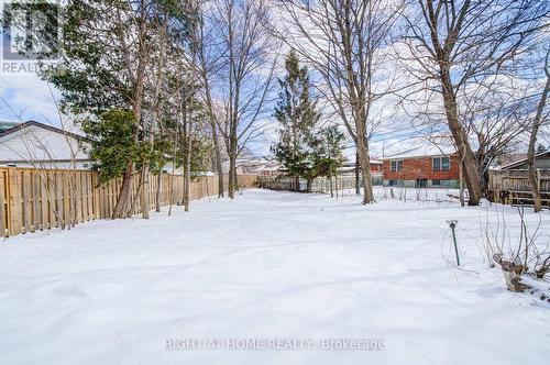 25 Strode Drive, Toronto, ON - Outdoor