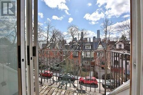 34 Macpherson Avenue, Toronto, ON - 