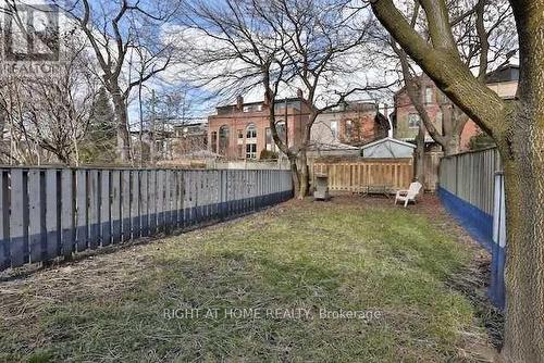 34 Macpherson Avenue, Toronto, ON - Outdoor