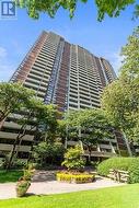 2201 - 40 HOMEWOOD AVENUE Toronto, ON M4Y 2K2