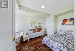 Laminate Fls In 2nd Bedroom - 