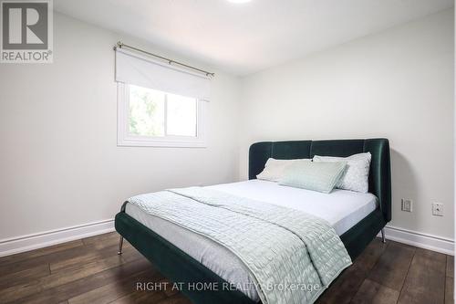 2126 Millway Gate, Mississauga, ON - Indoor Photo Showing Bedroom