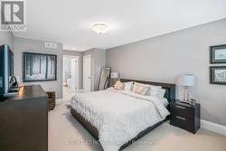 Upper Bedroom #3 with ensuite and walk-in closets - 