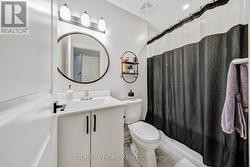 2nd Bathroom - 