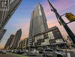 1008 - 4065 CONFEDERATION PARKWAY Mississauga, ON L5B 0L4