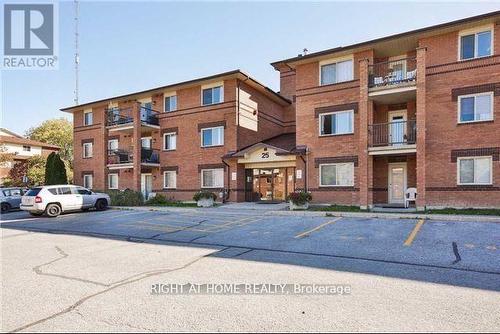 304 - 25 MEADOW LANE  Barrie, ON L4N 7K2
