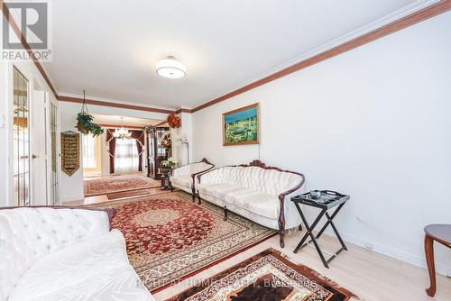 379 Wallenberg Crescent, Mississauga, ON - Indoor Photo Showing Other Room