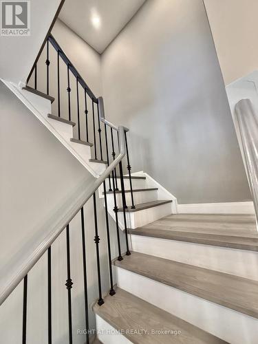 24 - 7 Vale Carse Way, Toronto, ON - Indoor Photo Showing Other Room