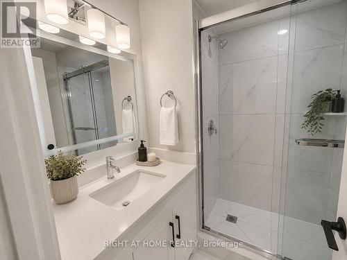 Virtually Staged - 24 - 7 Vale Carse Way, Toronto, ON - Indoor Photo Showing Bathroom