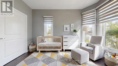 126 Kingsmere Crescent, New Tecumseth, ON - Indoor Photo Showing Bedroom