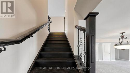 126 Kingsmere Crescent, New Tecumseth, ON - Indoor Photo Showing Other Room