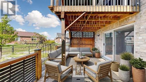 126 Kingsmere Crescent, New Tecumseth, ON - Outdoor With Deck Patio Veranda With Exterior