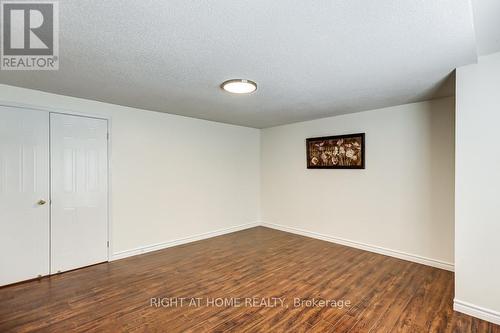 402 Lausanne Crescent, Waterloo, ON - Indoor Photo Showing Other Room