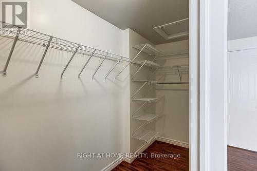 402 Lausanne Crescent, Waterloo, ON - Indoor With Storage