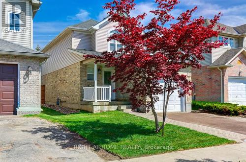402 Lausanne Crescent, Waterloo, ON - Outdoor
