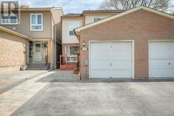 37 MCKNIGHT DRIVE Toronto, ON M1B 2Z4
