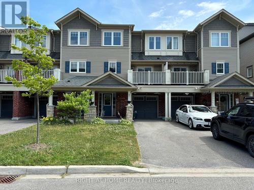 24 NEARCO CRESCENT  Oshawa, ON L1L 0J4