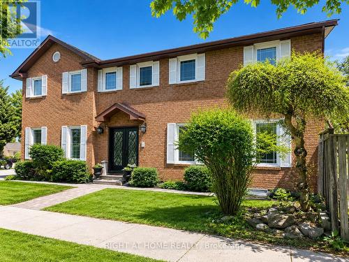 1 TIFFANY GATE  Richmond Hill, ON L4C 6W7