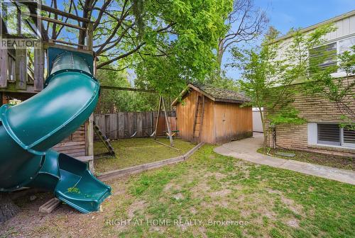 6415 Dunray Court, Mississauga, ON - Outdoor