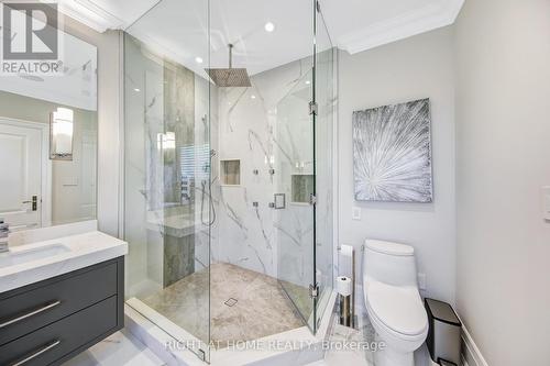 484 Avonwood Drive, Mississauga, ON - Indoor Photo Showing Bathroom