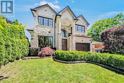 484 AVONWOOD DRIVE  Mississauga, ON L5G 1Y9