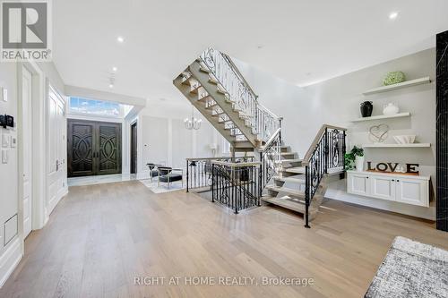 484 Avonwood Drive, Mississauga, ON - Indoor Photo Showing Other Room