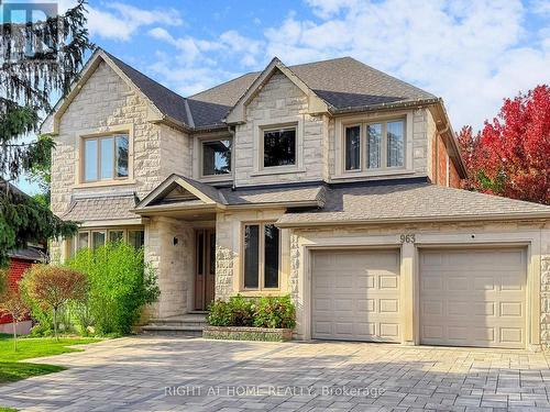 963 NORTHERN PROSPECT CRESCENT  Newmarket, ON L3X 1N8