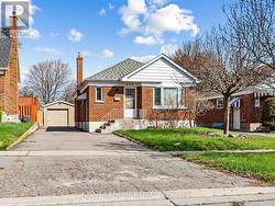524 COLBORNE STREET E Oshawa, ON L1G 1N4
