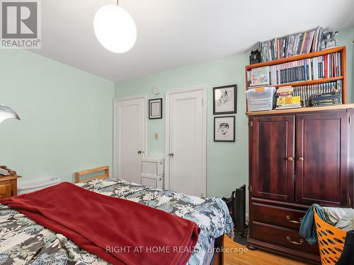 524 Colborne Street E, Oshawa, ON - Indoor Photo Showing Bedroom