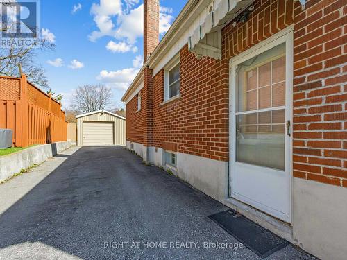 524 Colborne Street E, Oshawa, ON - Outdoor With Exterior