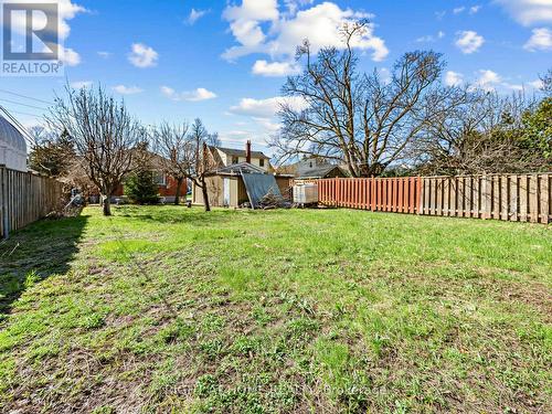 524 Colborne Street E, Oshawa, ON - Outdoor