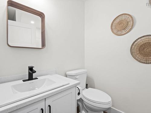 97 Forest Heights Drive, Vaughan, NS - Indoor Photo Showing Bathroom
