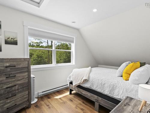 97 Forest Heights Drive, Vaughan, NS - Indoor Photo Showing Bedroom