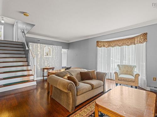 15 Archibald Drive, Fall River, NS - Indoor Photo Showing Living Room