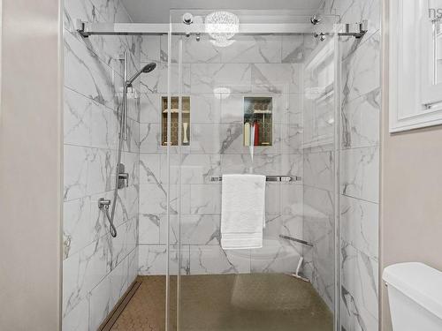 15 Archibald Drive, Fall River, NS - Indoor Photo Showing Bathroom