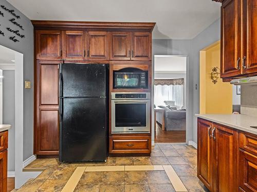 15 Archibald Drive, Fall River, NS - Indoor Photo Showing Kitchen