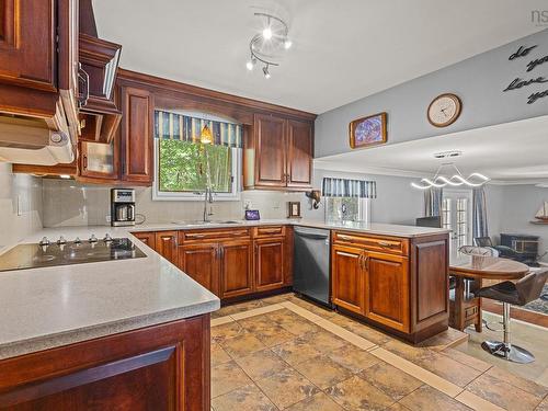 15 Archibald Drive, Fall River, NS - Indoor Photo Showing Kitchen
