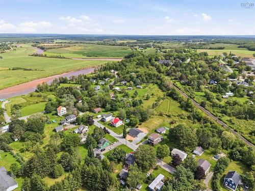 39 Asquith Avenue, Stewiacke, NS 