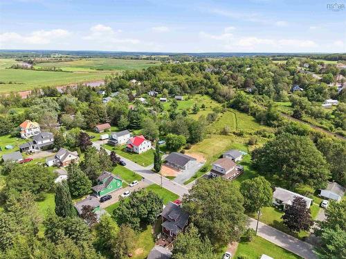 39 Asquith Avenue, Stewiacke, NS 