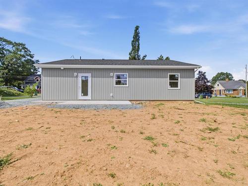 39 Asquith Avenue, Stewiacke, NS 