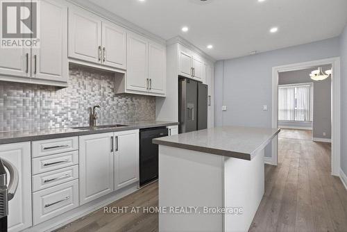 141 Ray Street N, Hamilton, ON - Indoor Photo Showing Kitchen With Upgraded Kitchen