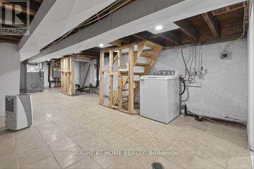 141 Ray Street N, Hamilton, ON - Indoor Photo Showing Laundry Room