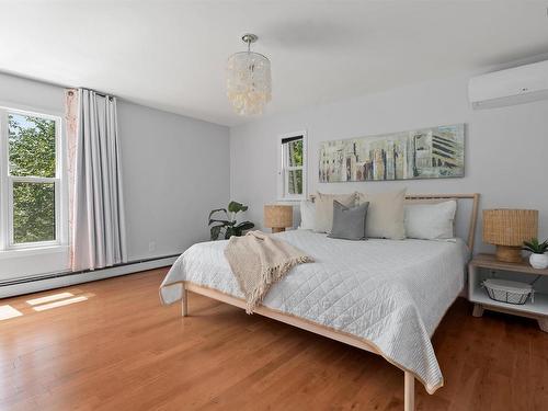 6201 Regina Terrace, Halifax, NS - Indoor Photo Showing Bedroom
