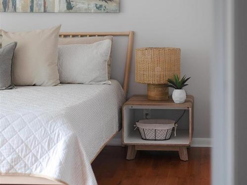 6201 Regina Terrace, Halifax, NS - Indoor Photo Showing Bedroom