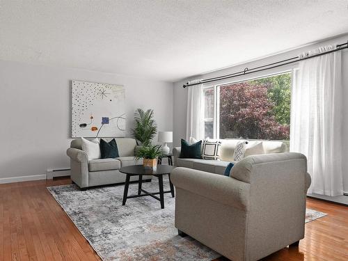 6201 Regina Terrace, Halifax, NS - Indoor Photo Showing Living Room