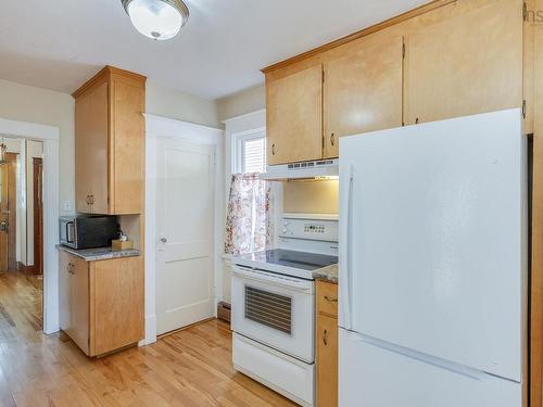 603 Sutherland Terrace, Kentville, NS - Indoor Photo Showing Kitchen