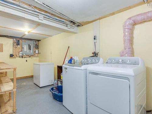 603 Sutherland Terrace, Kentville, NS - Indoor Photo Showing Laundry Room