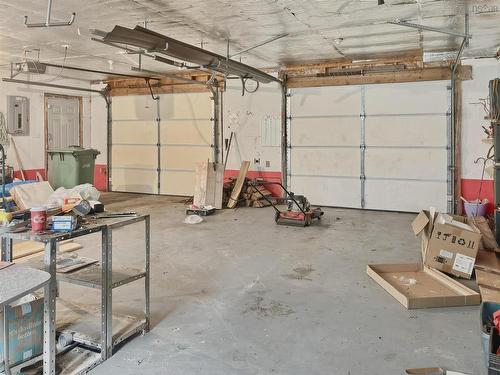 146 Pinky Creek Road, Parrsboro, NS - Indoor Photo Showing Garage