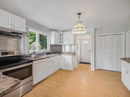 131 Nassau Street, Charlottetown, PE - Indoor Photo Showing Kitchen