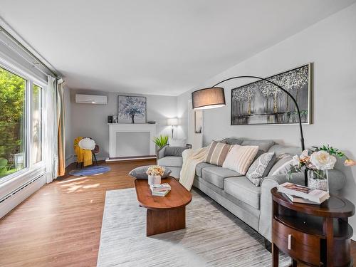 131 Nassau Street, Charlottetown, PE - Indoor Photo Showing Living Room With Fireplace